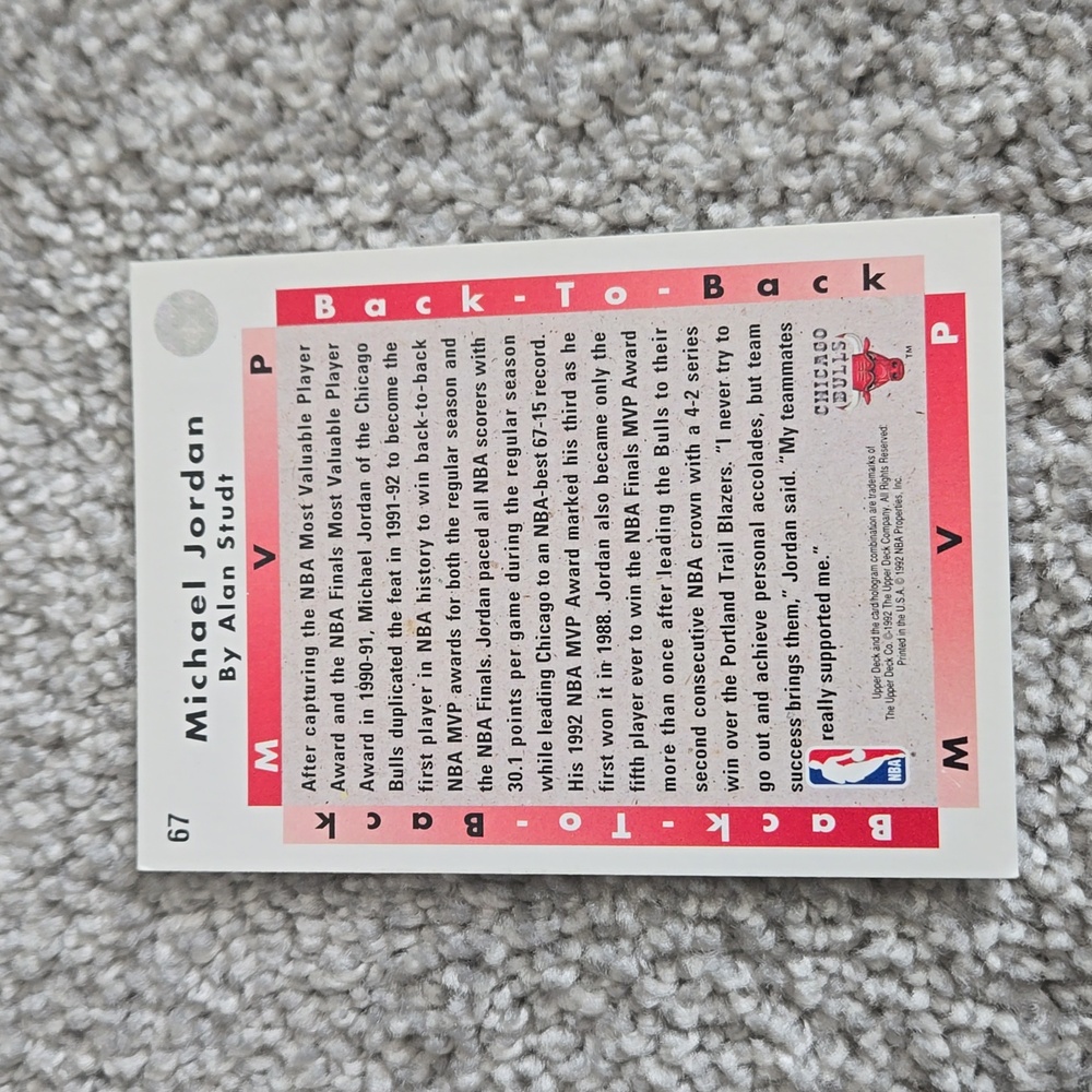 92-93 Upper Deck Michael Jordan Basketball Card - Picture 2 of 3